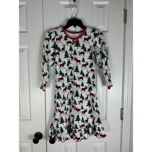 Sara’s Prints Girls Christmas Gown Size 7
